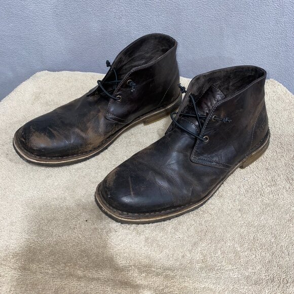 UGG Men’s Brown Leather Chukka Ankle Boots Lace-Up Desert Boots (Size 10) main image 4